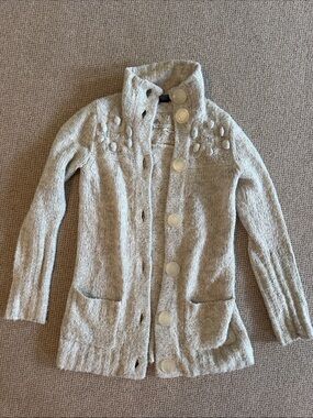 Kensie button up sweater - size S